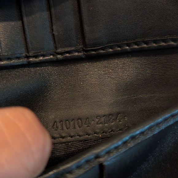 Gucci Black and Beige Wallet - Picture 10 of 12